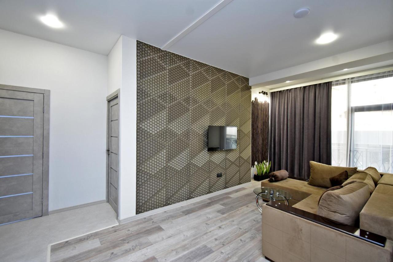 New Apartment In Yerevan City Center Buitenkant foto